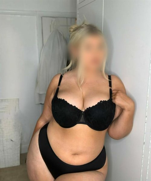 Svenne, escort in Trieste id3118