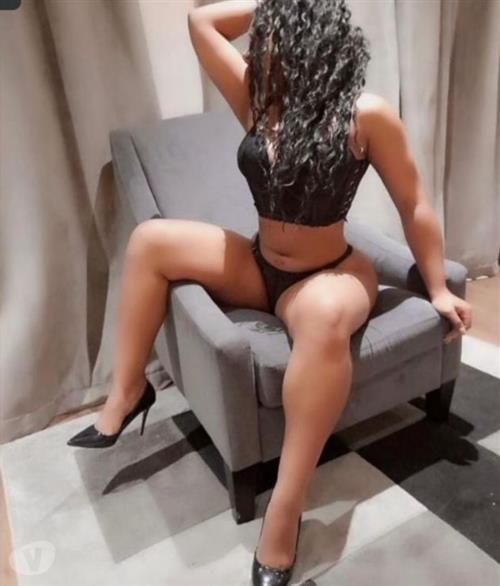 Escort Modello Melanie Monti, Napoli id5090